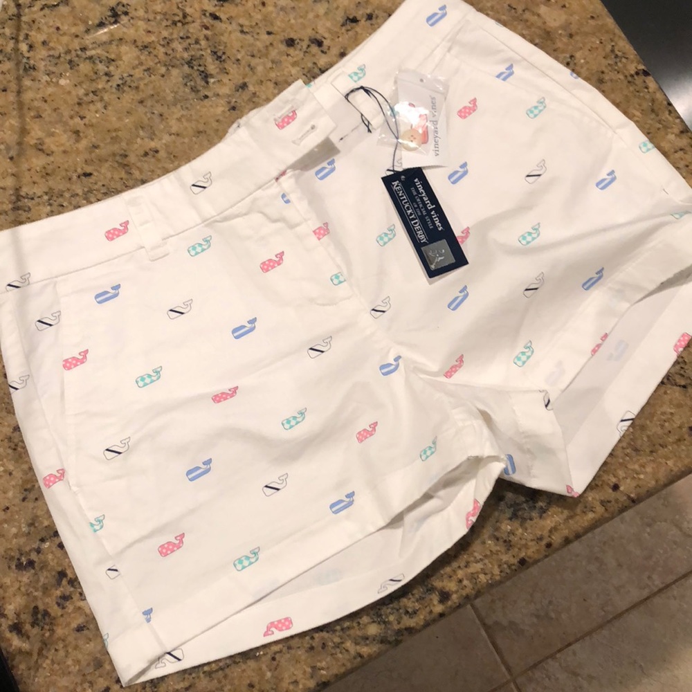 Vineyard Vines Kentucky Derby White Women’s Shorts